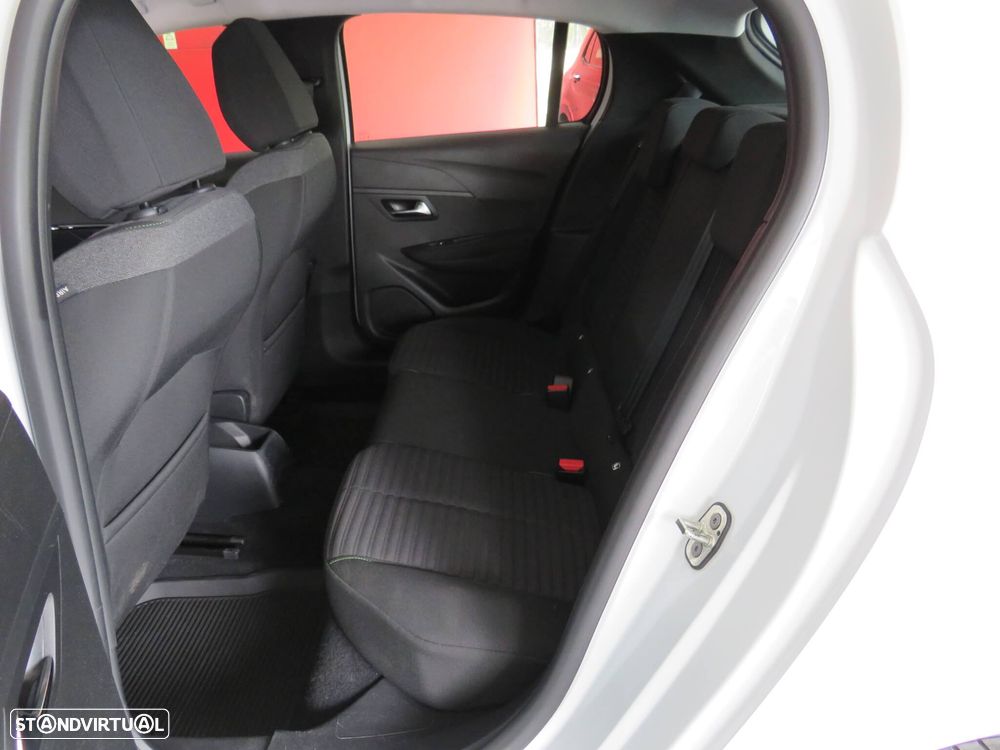 Peugeot 208 1.2 PureTech Active - 13