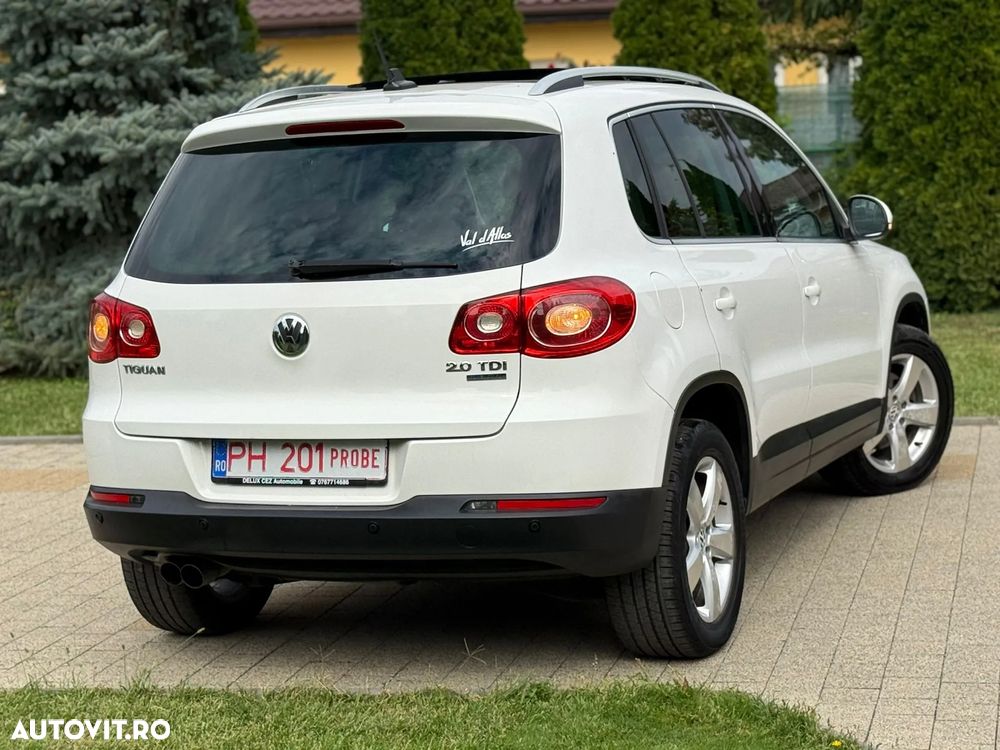 Volkswagen Tiguan 2.0 TDI DPF BlueMotion Technology Exclusive - 4