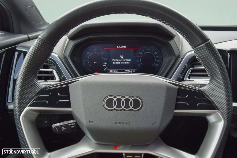Audi Q4 e-tron 45 82 kWh SE Business Plus - 11