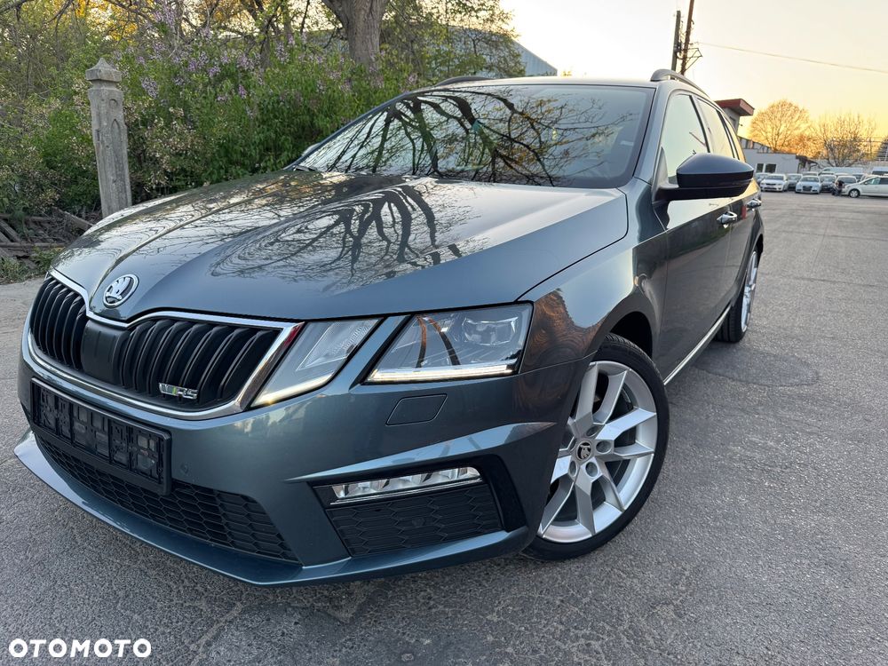Skoda Octavia 2.0 TDI DSG RS - 3