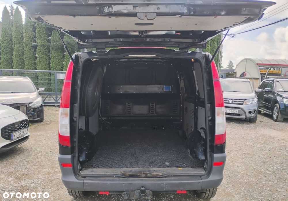 Mercedes-Benz VITO - 24