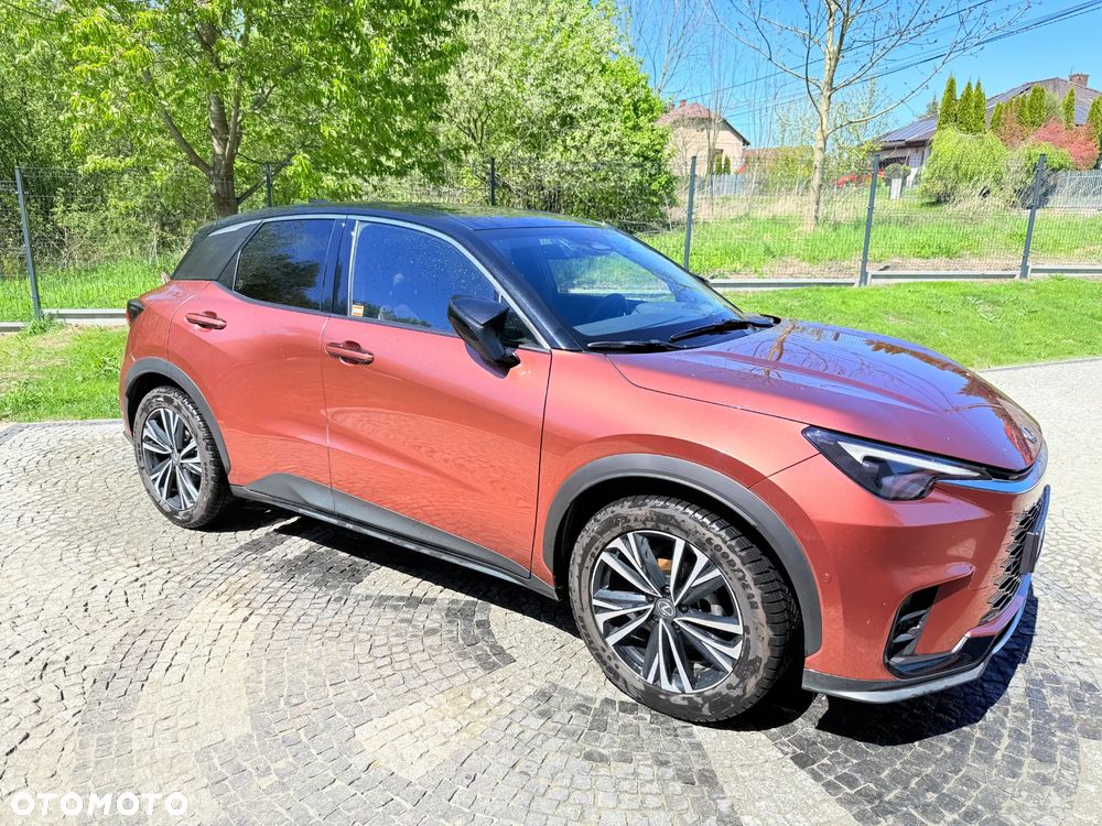 Lexus LBX 1.5 Hybrid Original Edition - 1