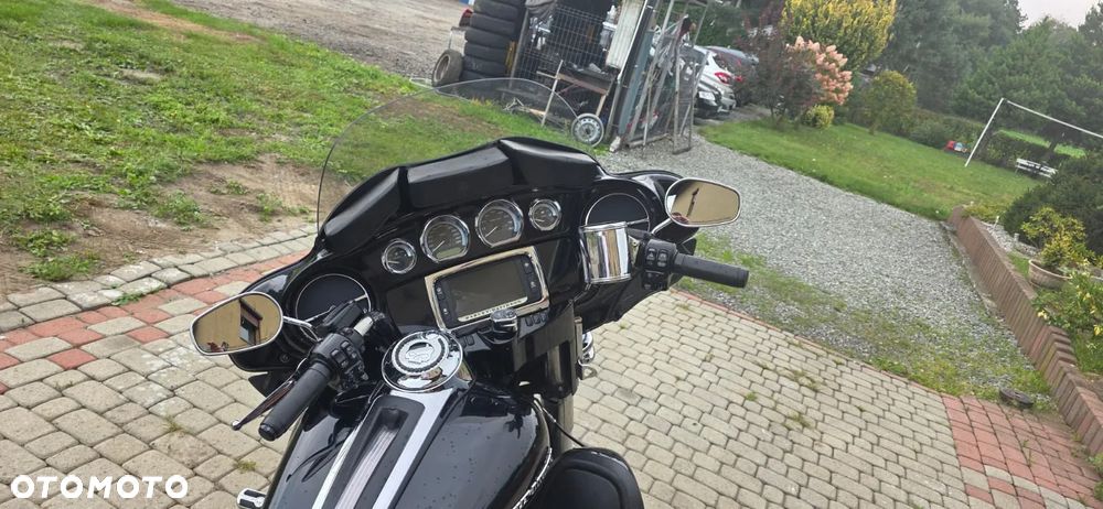 Harley-Davidson FLH Electra Glide - 7