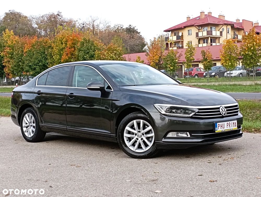 Volkswagen Passat 2.0 TDI (BlueMotion Technology) DSG Comfortline - 12
