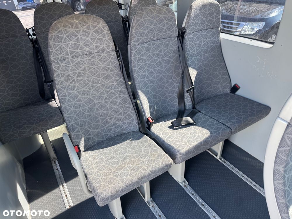 Renault Master 2009r. WEBASTO 11 Miejsc Autobus L3H2 I wł. LIFT - 14