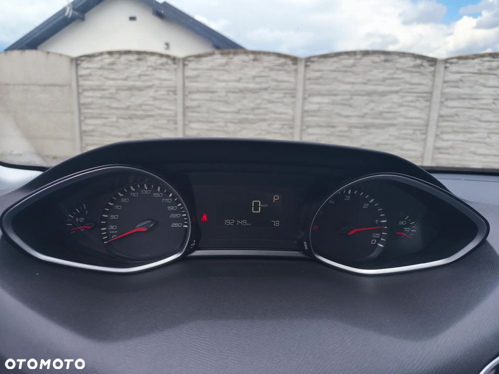 Peugeot 308 BlueHDi 120 EAT6 Stop & Start Allure - 17