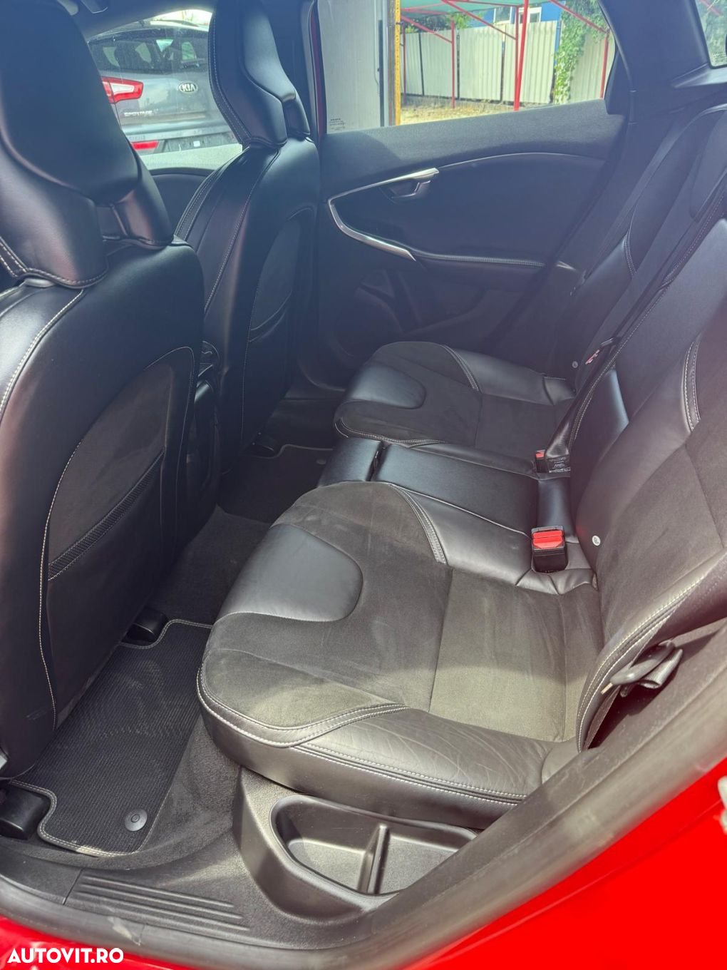 Volvo V40 - 13