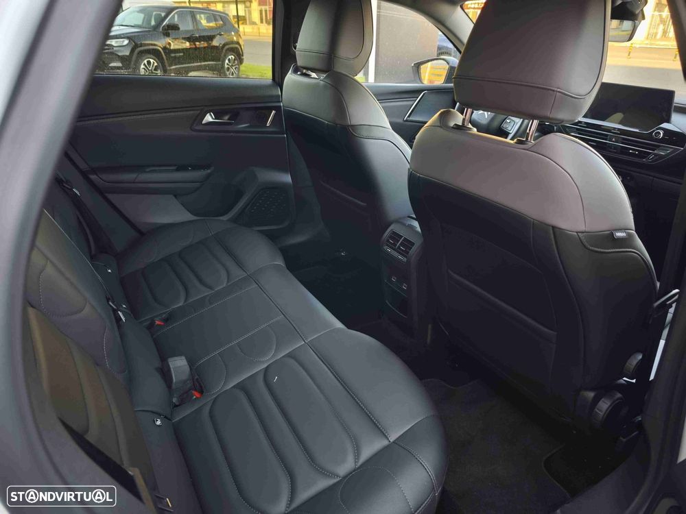 Citroën C5 X 1.2 PureTech Shine EAT8 - 12