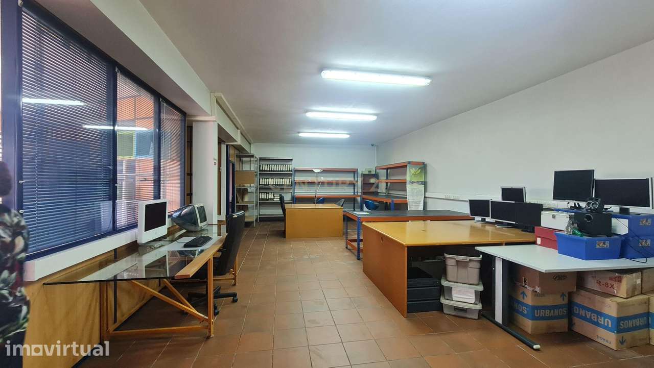 LOJA EM VANDOMA - PAREDES - Grande imagem: 3/12