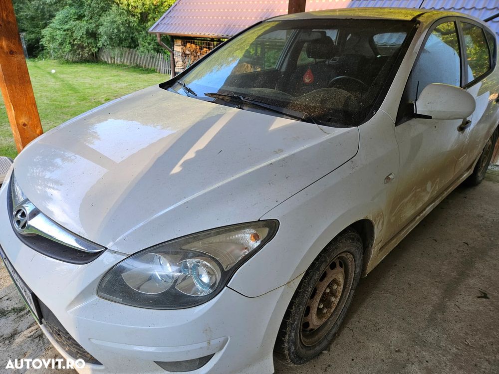 Hyundai i30 1.6 CRDI Classic - 1