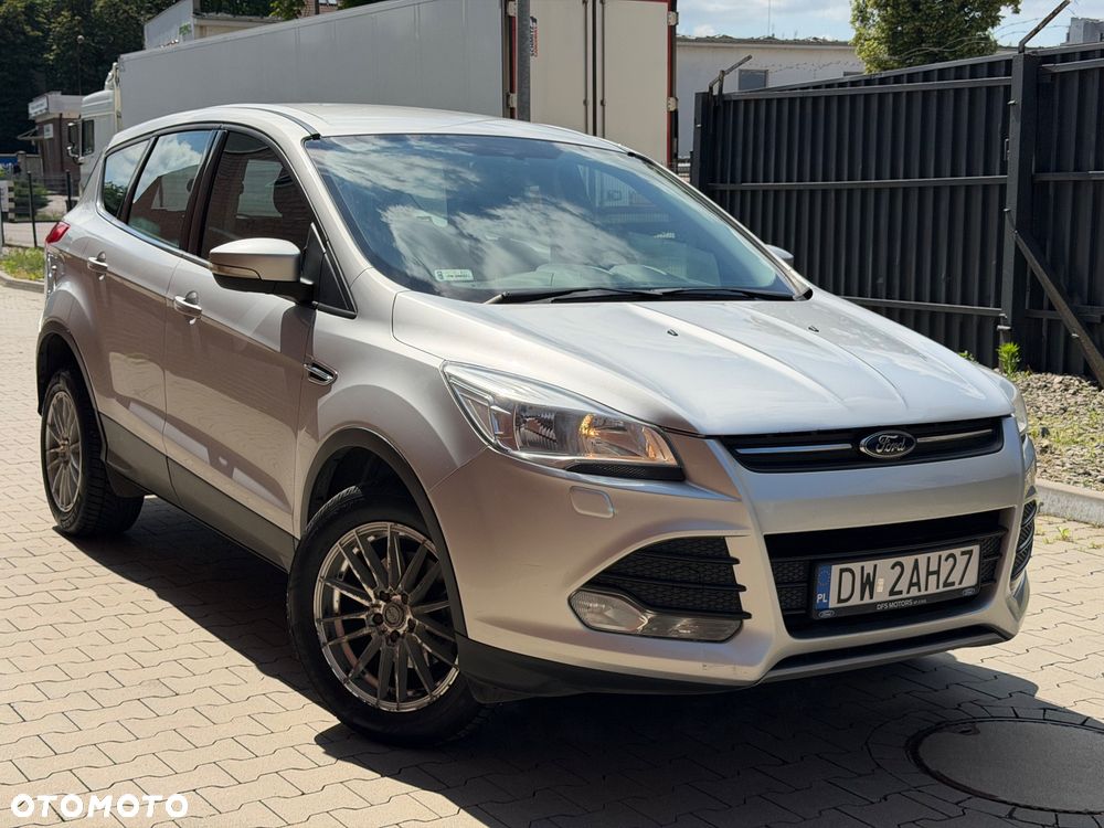 Ford Kuga 1.6 EcoBoost 2x4 Trend - 1