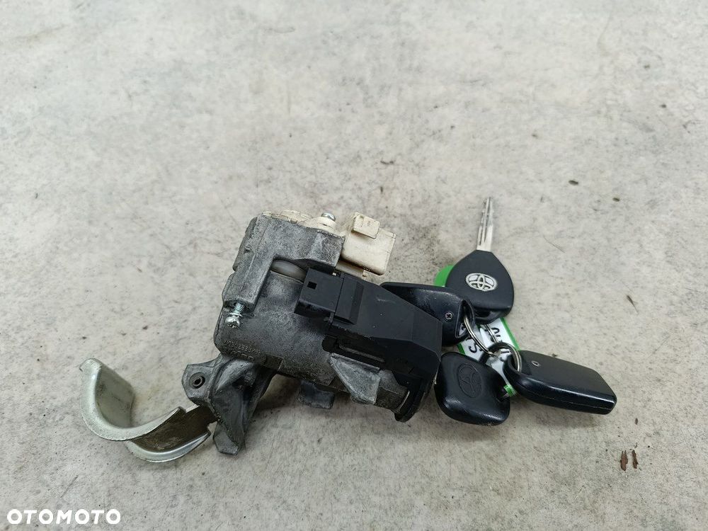 STACYJKA TOYOTA AURIS I N0502638/639  VALEO 2.0 D-4D - 3