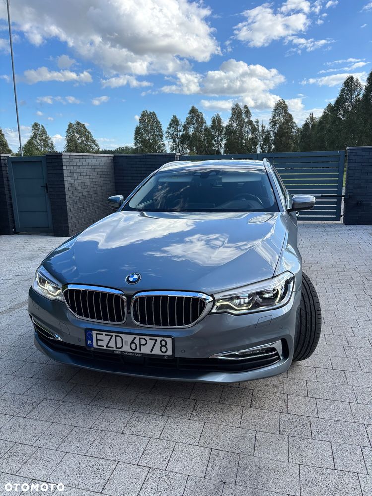 BMW Seria 5 530d xDrive Luxury Line - 30