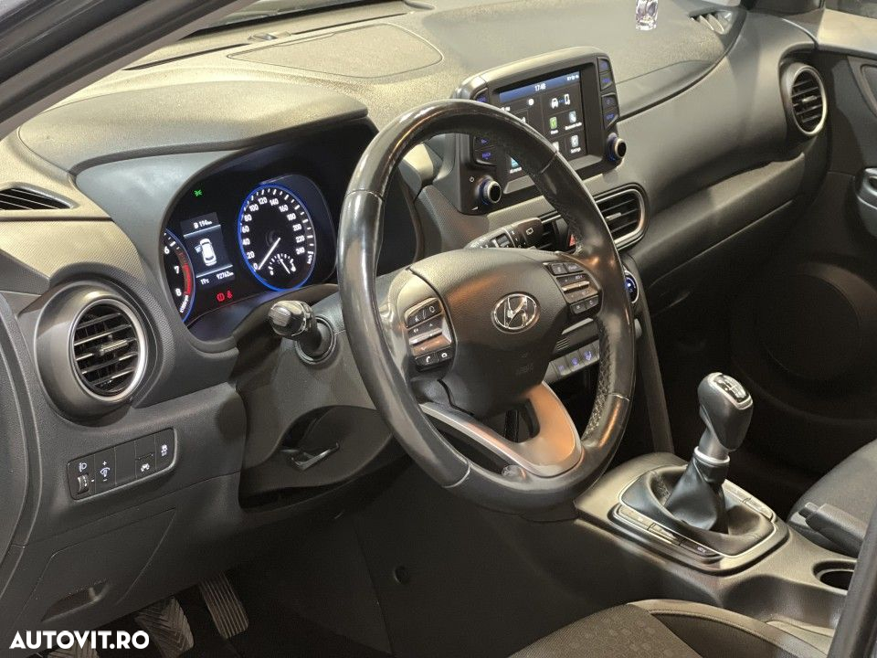 Hyundai KONA - 4