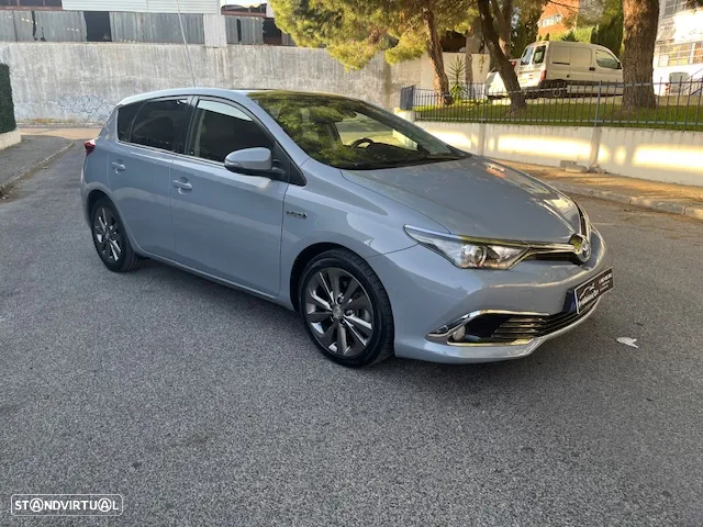 Toyota Auris 1.8 HSD Exclusive +TSS+Navi - 5