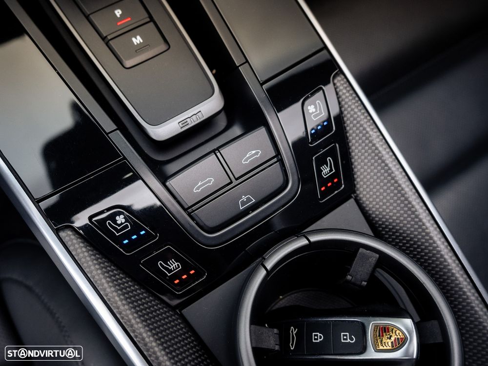 Porsche 911 (992) Turbo S PDK - 41