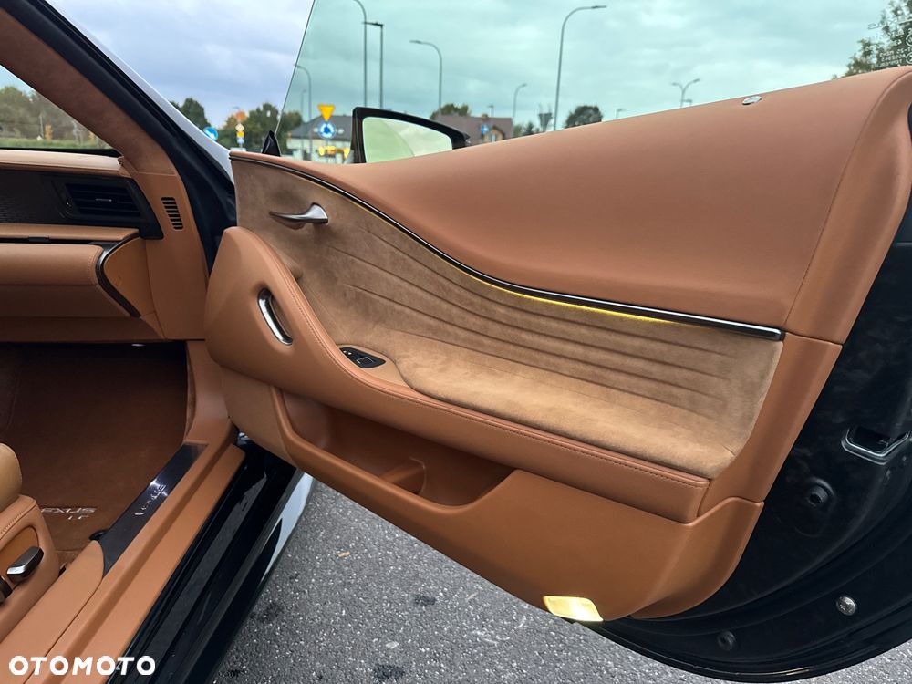 Lexus LC 500 - 36