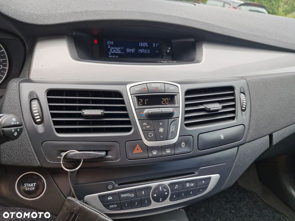 Renault Laguna 2.0 Limited - 13