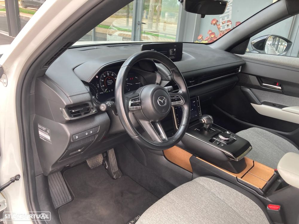 Mazda MX-30 e-SKYACTIV - 13
