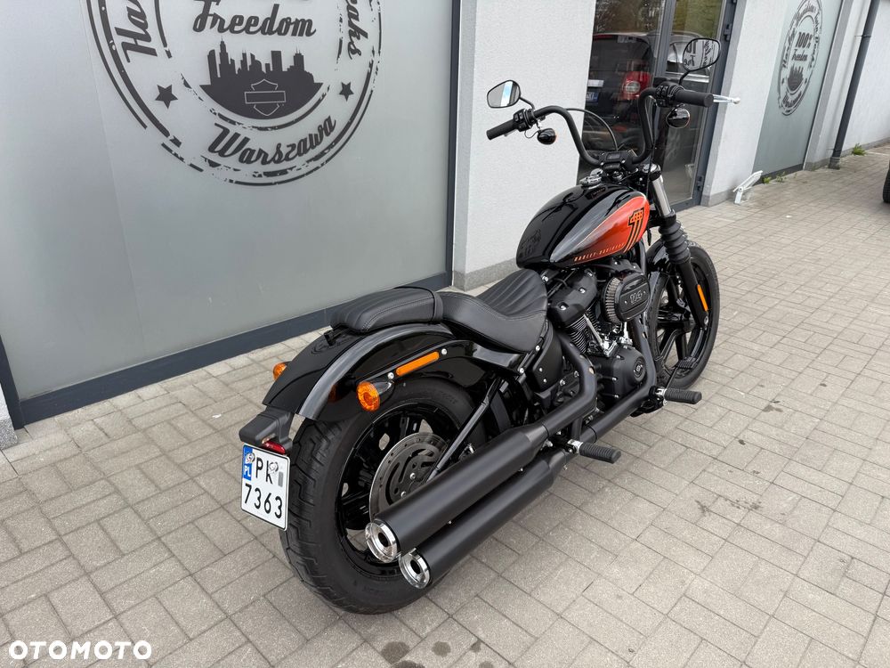 Harley-Davidson Softail Street Bob - 5