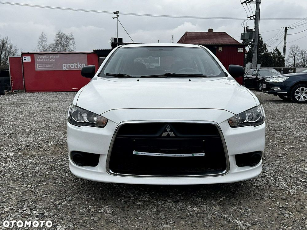 Mitsubishi Lancer - 3