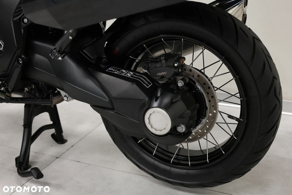 Honda VFR - 41