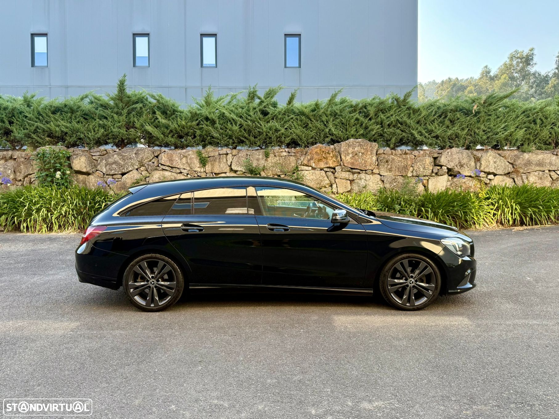 Mercedes-Benz CLA 180 d Shooting Brake Urban - 8