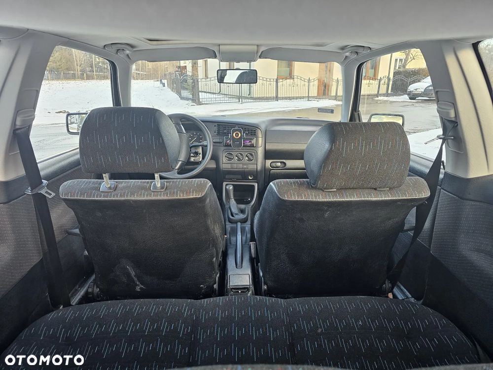 Volkswagen Golf ver-1-4 - 7