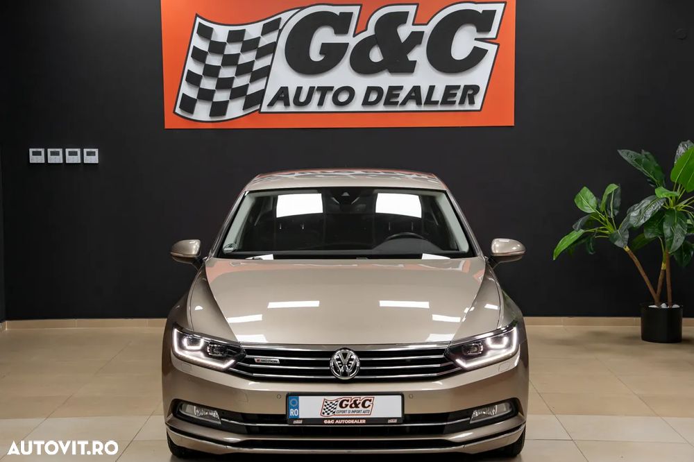 Volkswagen Passat 2.0 TDI SCR (BlueMotion Tech) 4Motion D Highline - 4