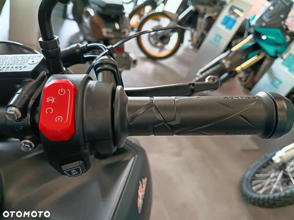 Zontes 125X - 3