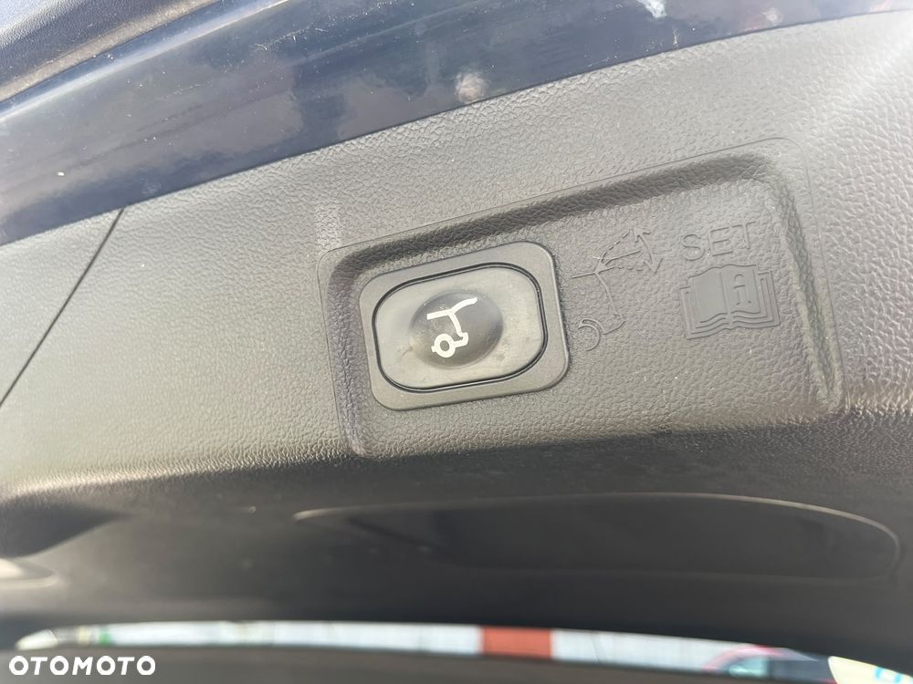 Ford Puma 1.0 EcoBoost Hybrid TITANIUM - 28