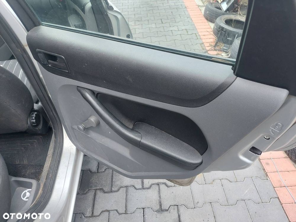 FOTELE KOMPLET LEWY PRAWY KANAPA TYŁ + BOCZKI FORD FOCUS MK2 II LIFT - 15