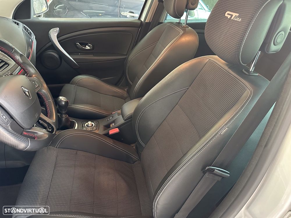 Renault Mégane Sport Tourer 1.5 dCi GT Line SS - 8