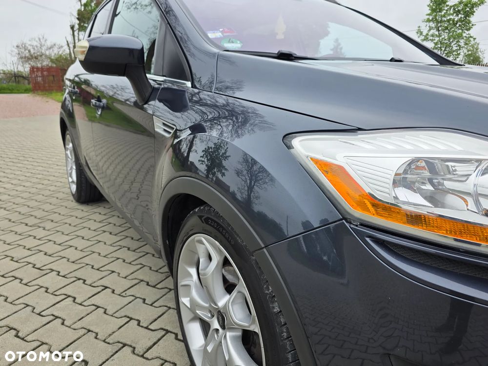 Ford Kuga 2.0 TDCi 4x4 Titanium - 10