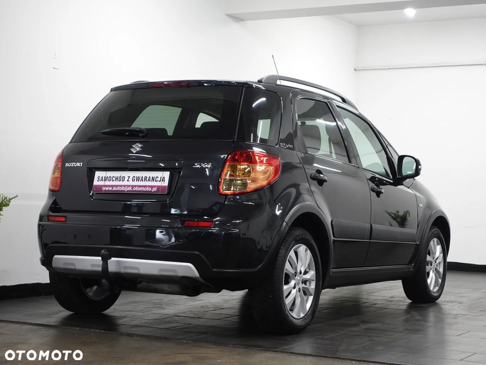 Suzuki SX4 2.0 DDiS 4x2 Style - 8