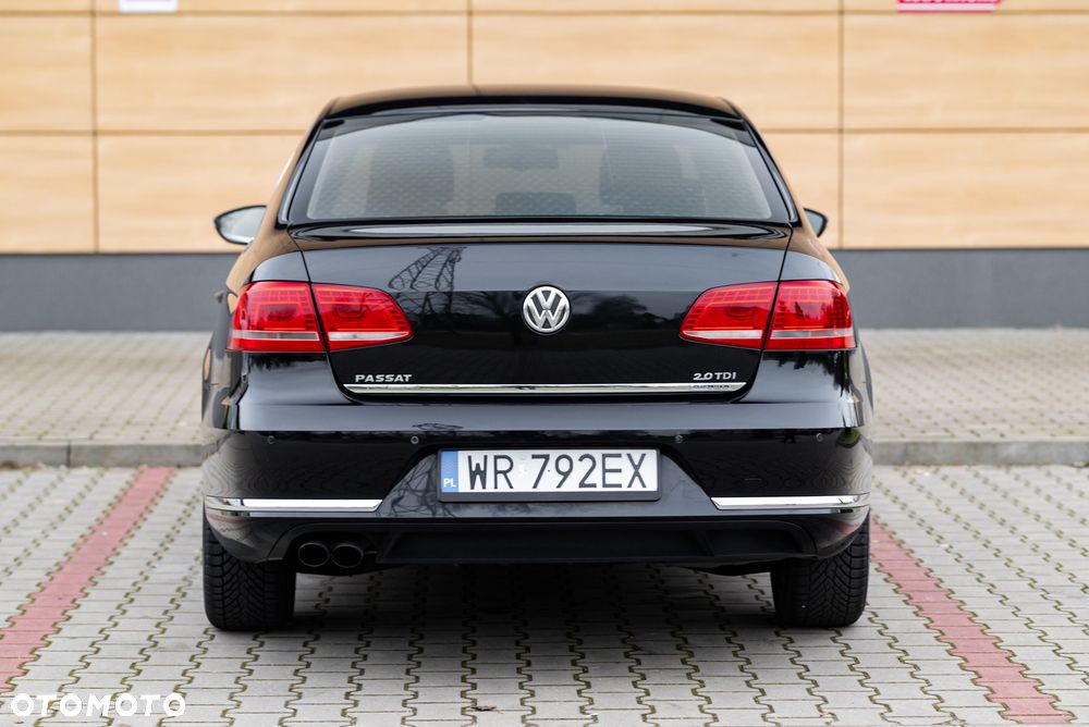 Volkswagen Passat - 19