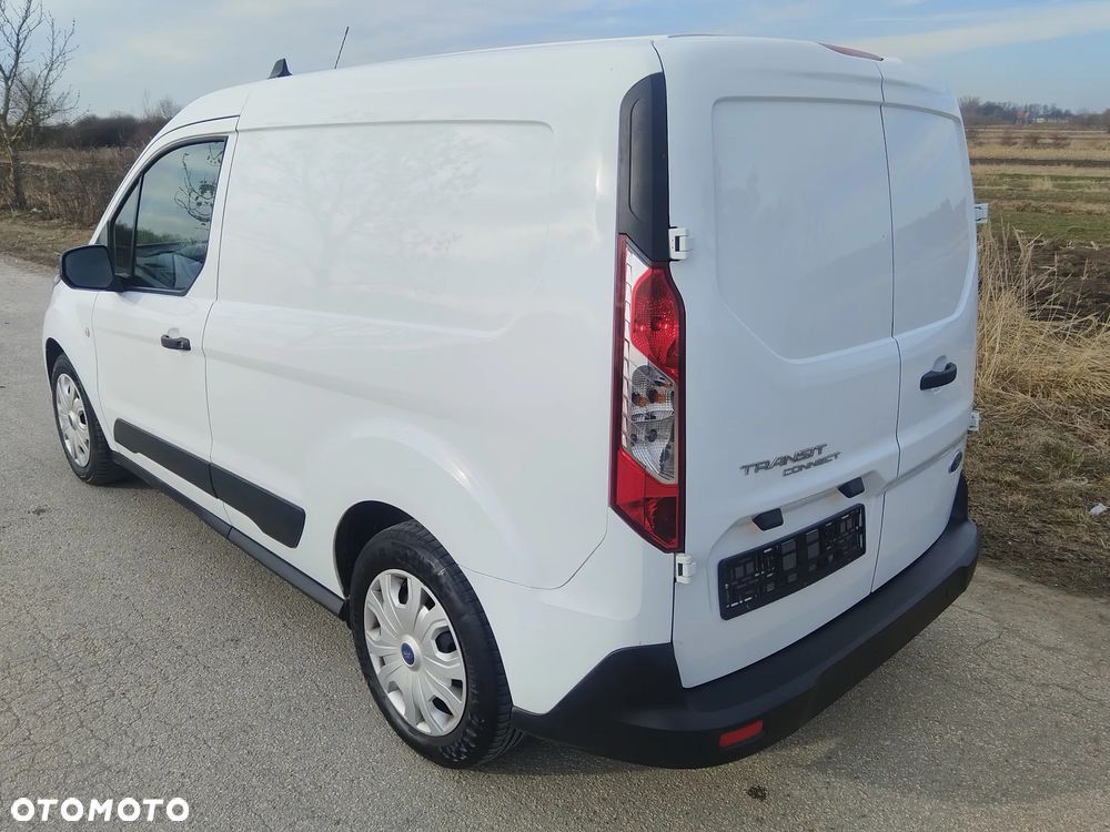 Ford Transit Connect 240 L2 Autm Trend - 4