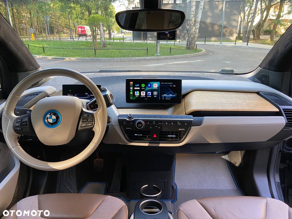 BMW i3 (120 Ah) - 12