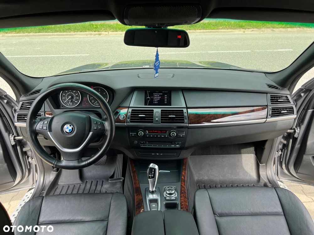 BMW X5 xDrive35d - 8