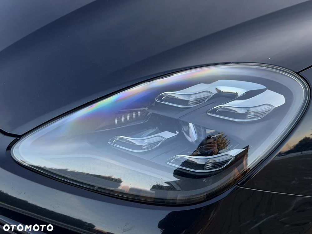 Porsche Cayenne - 11