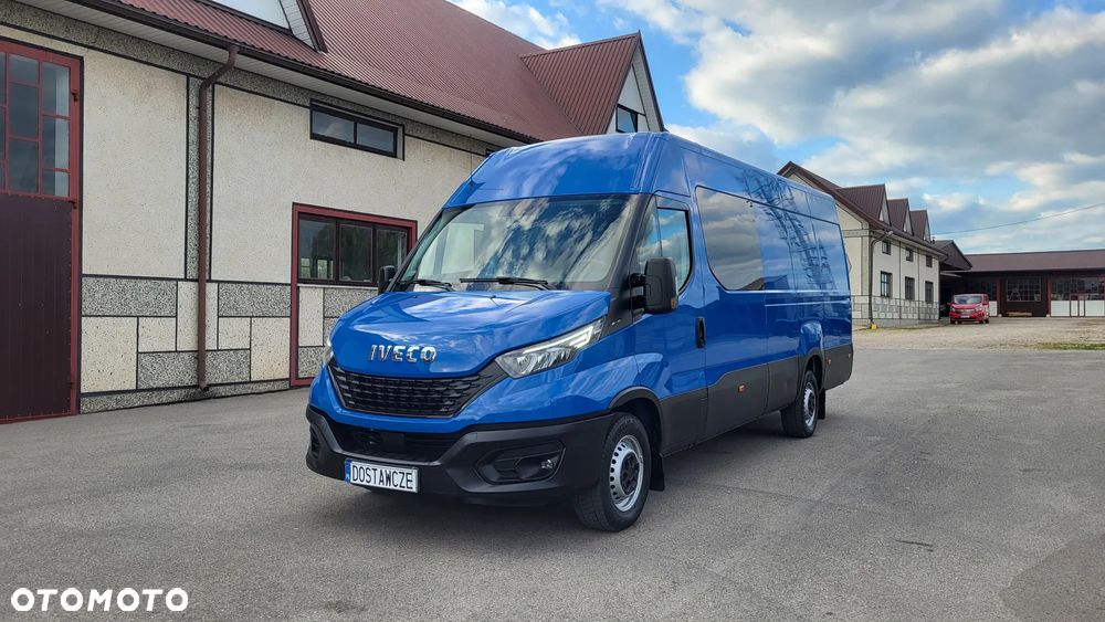 Iveco Daily 35S180 / doka / auto brygadowe / 7 osobowe / - 7