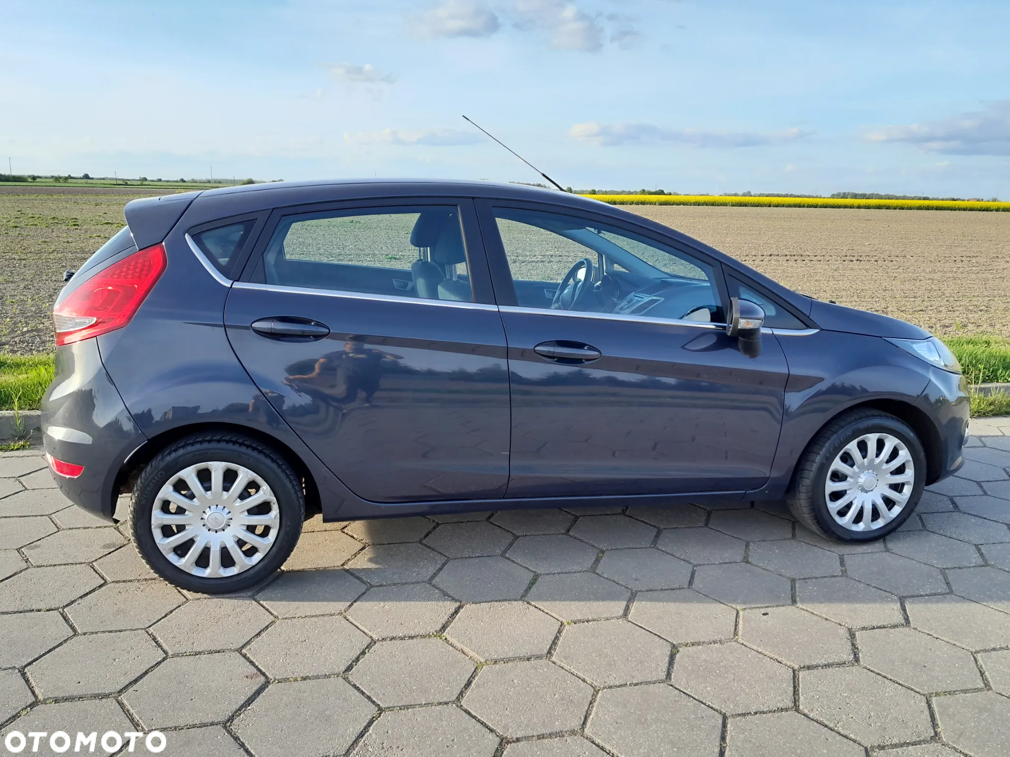Ford Fiesta 1.25 Celebration - 11