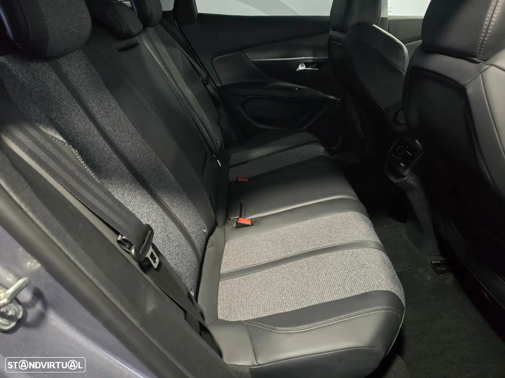 Peugeot 3008 1.2 PureTech Active Pack - 20