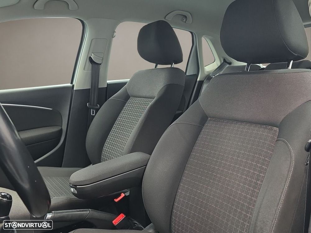 VW Polo 1.4 TDi Connect - 10