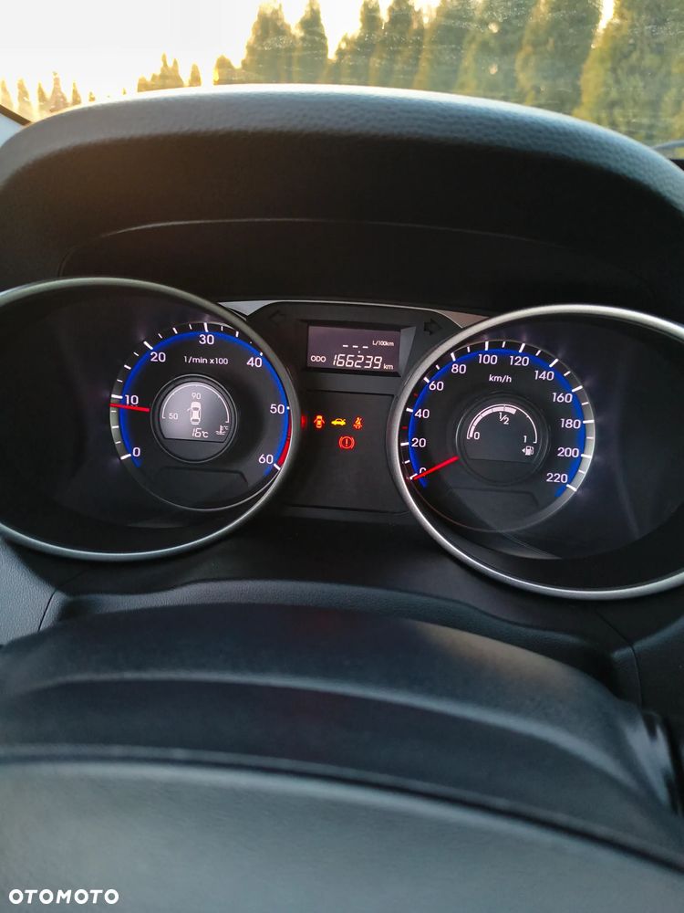 Hyundai ix35 1.7 CRDi Style 2WD - 18