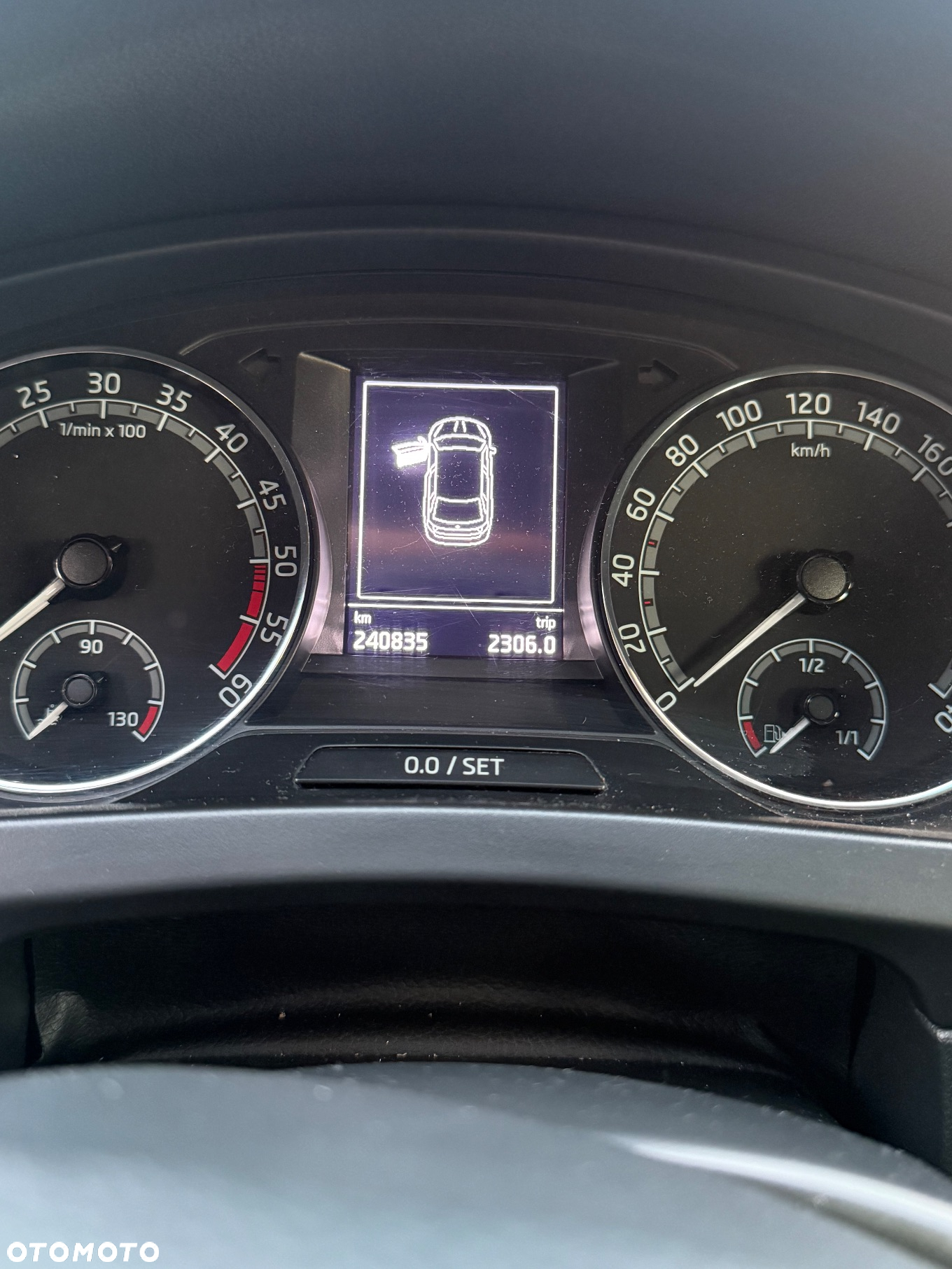Skoda RAPID - 11