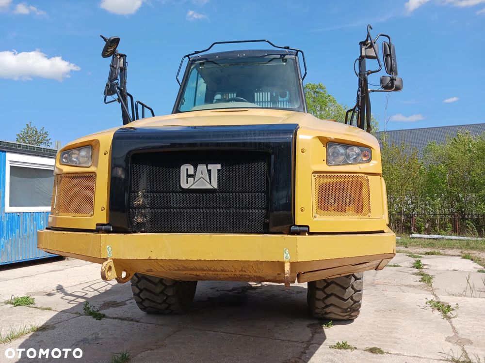 Caterpillar 725 C - 28