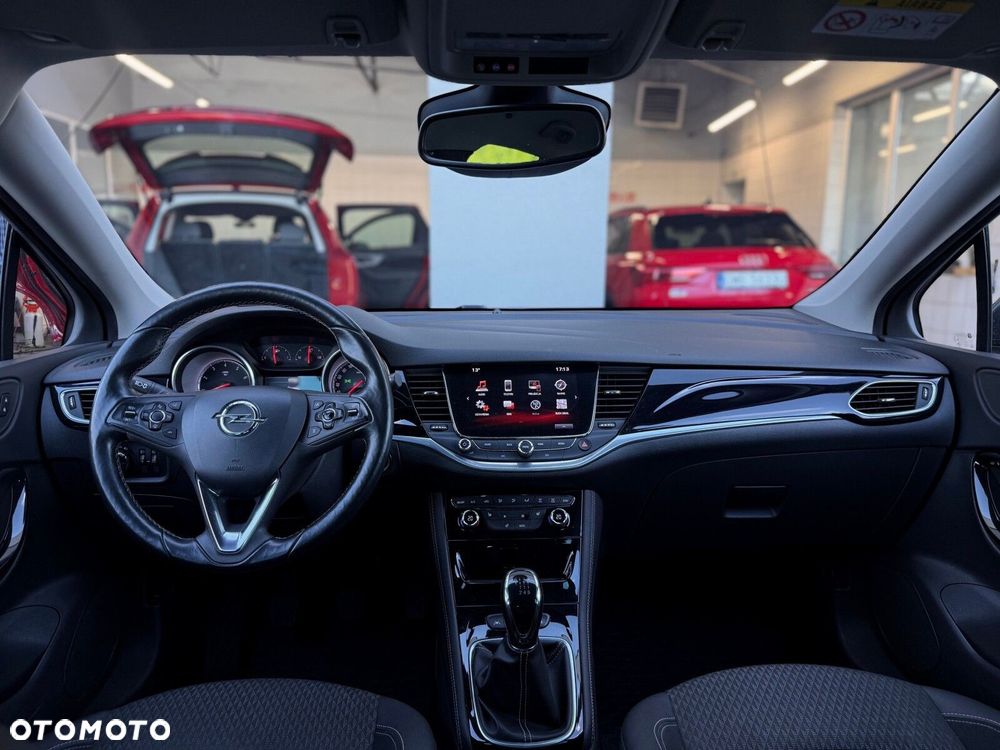 Opel Astra 1.4 T Elite S&S - 11