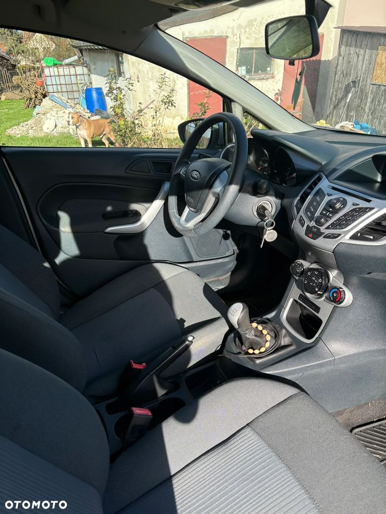 Ford Fiesta 1.25 Trend EU5 - 9