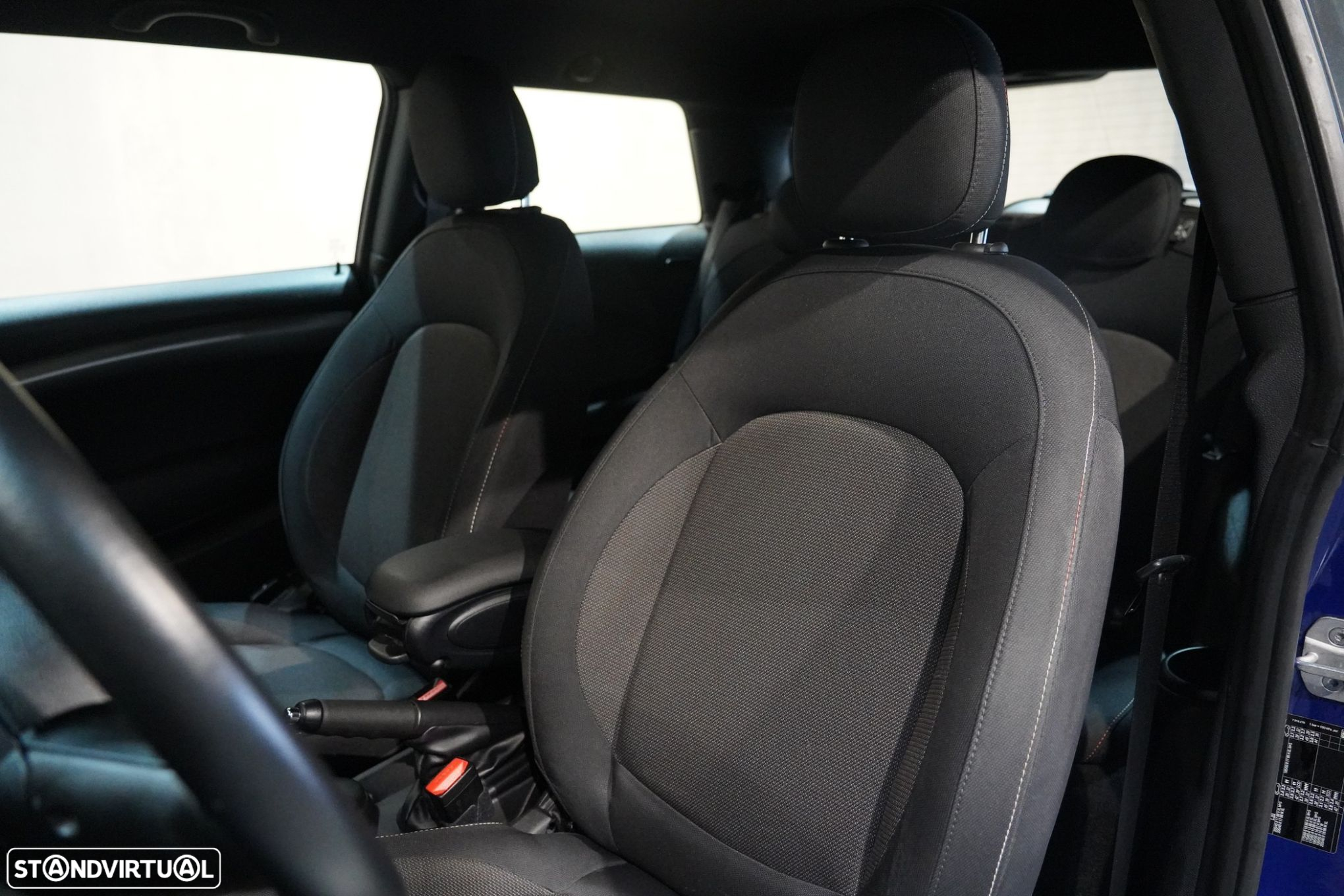 MINI 3 Portas Cooper - 19